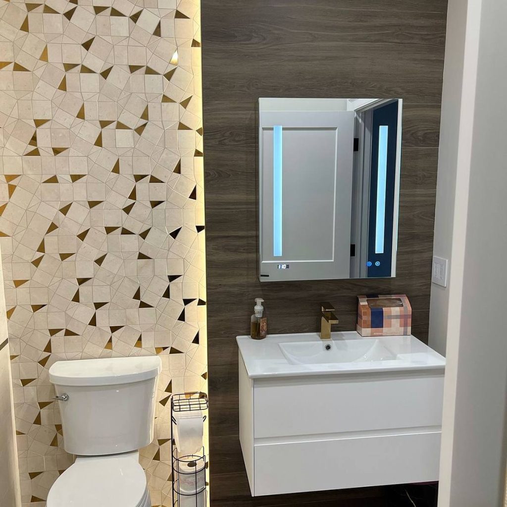 Tiles For Small Bathrooms: 14 Beautiful Solutions | GoDownsize
