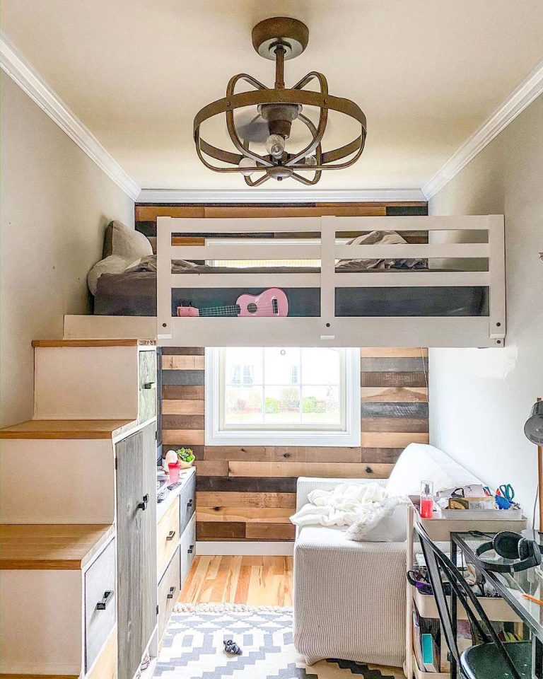14 Tiny Teenage Rooms That Work Really Well | GoDownsize