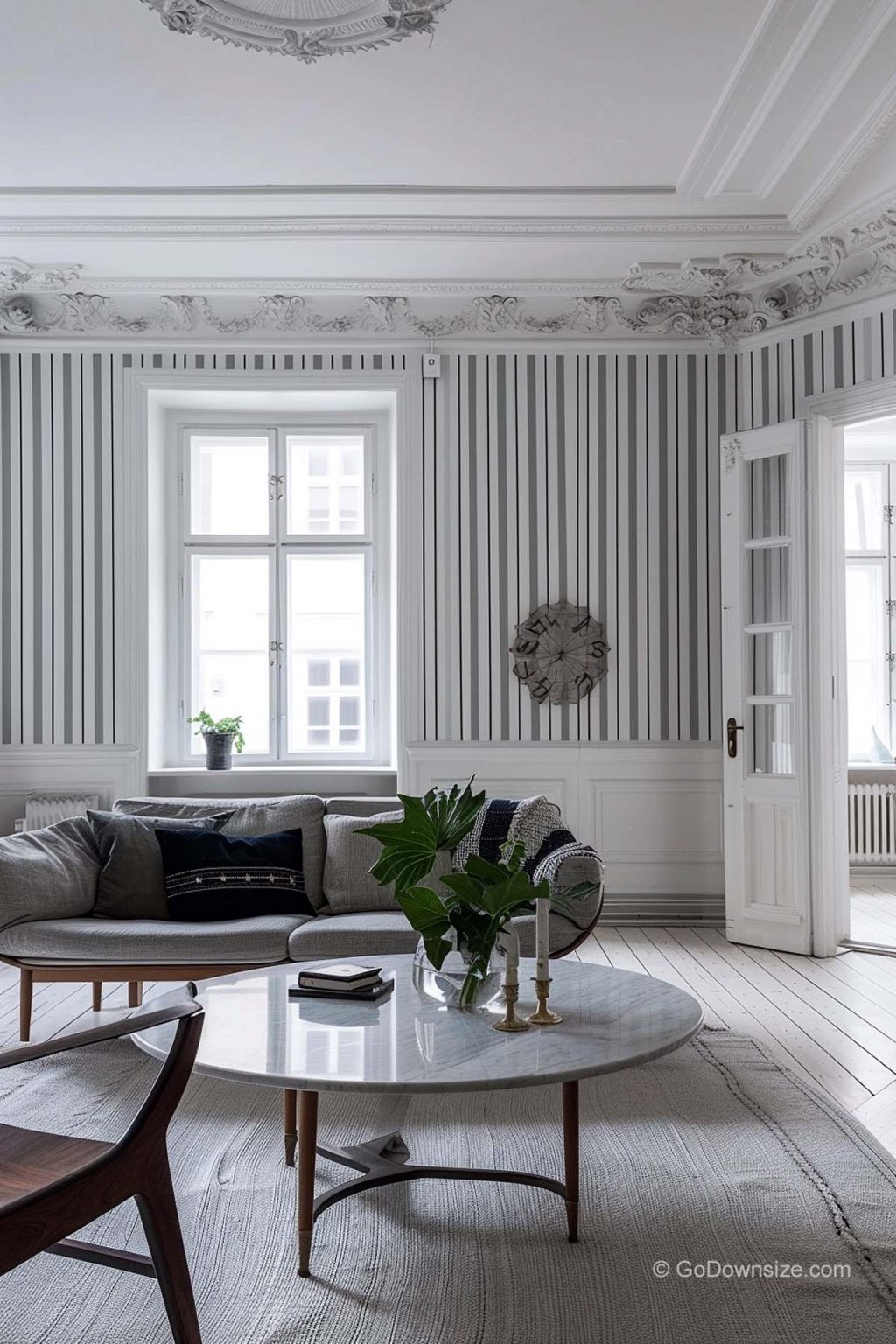 24 Great Wainscoting Ideas For Small Homes | GoDownsize