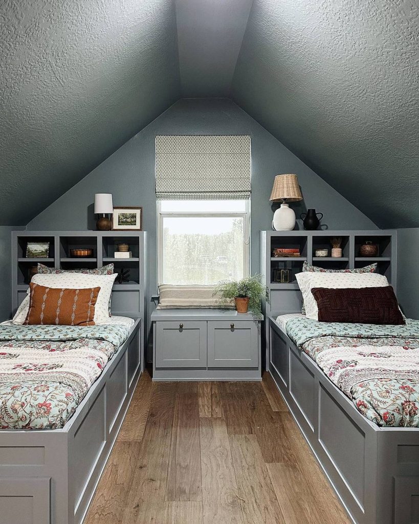 24 Small Rooms With TWO Beds That Just Work | GoDownsize