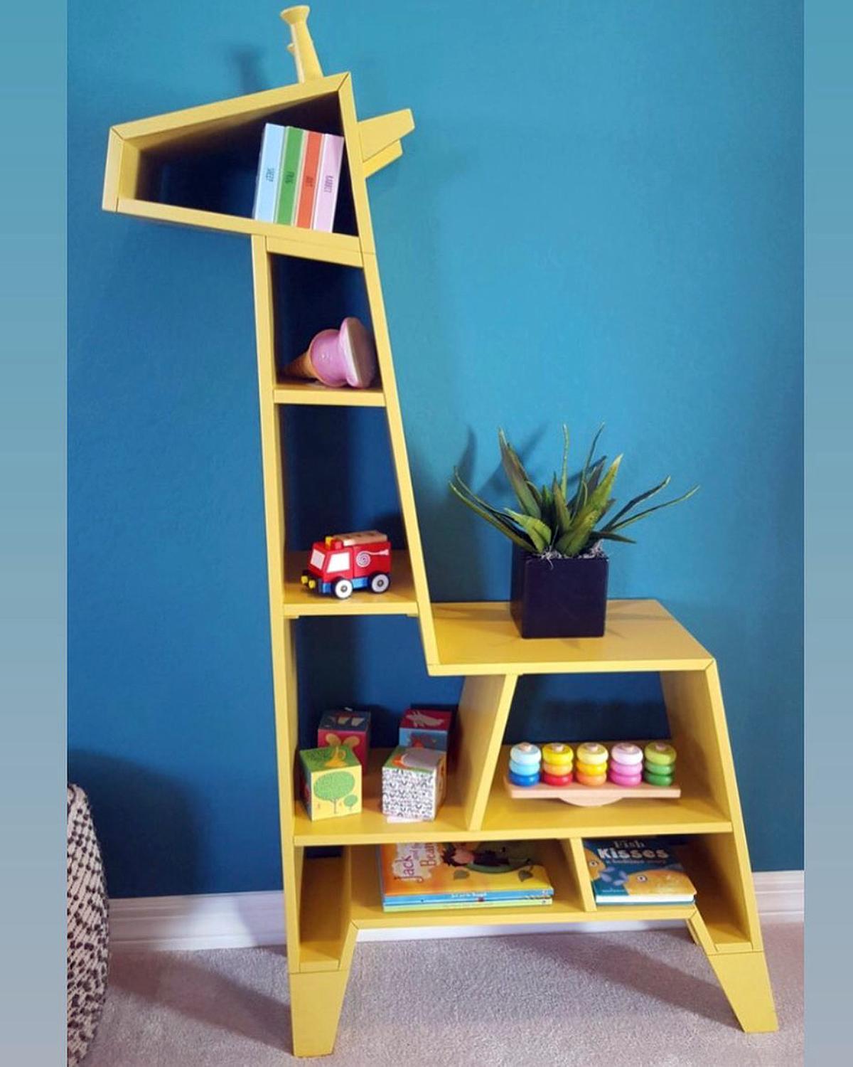 giraffe shelves