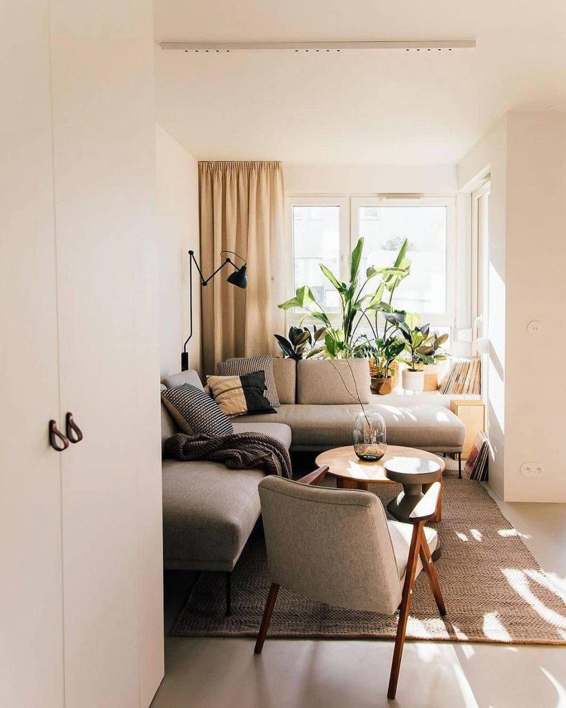 11 Small Feng Shui Living Room For Peaceful Rest | GoDownsize