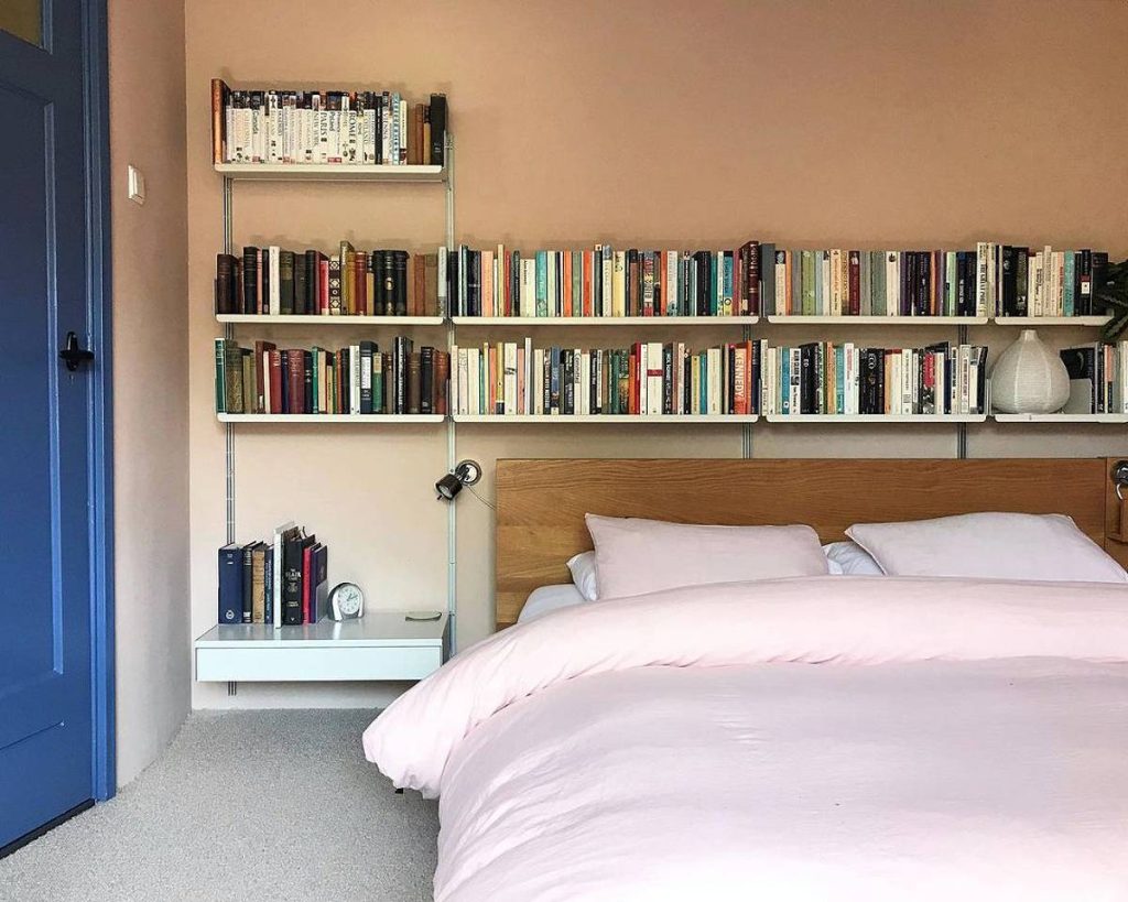 25 Clever Bedroom Nightstands with Storage | GoDownsize
