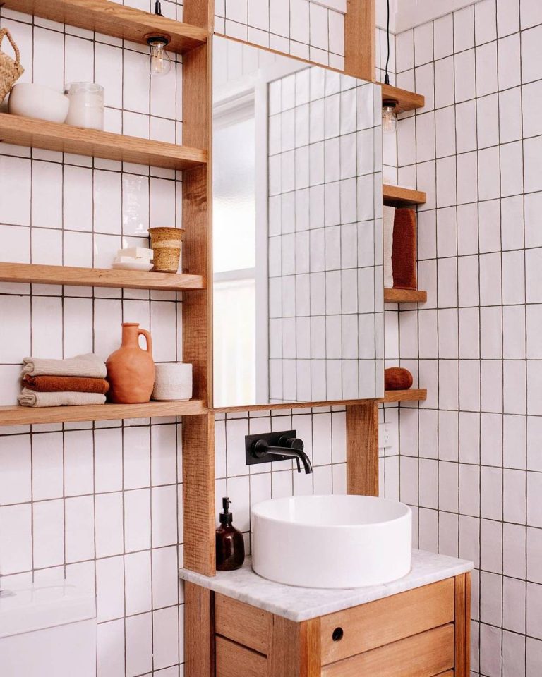 19 Corner Sinks For Small Bathrooms That Just Work | GoDownsize