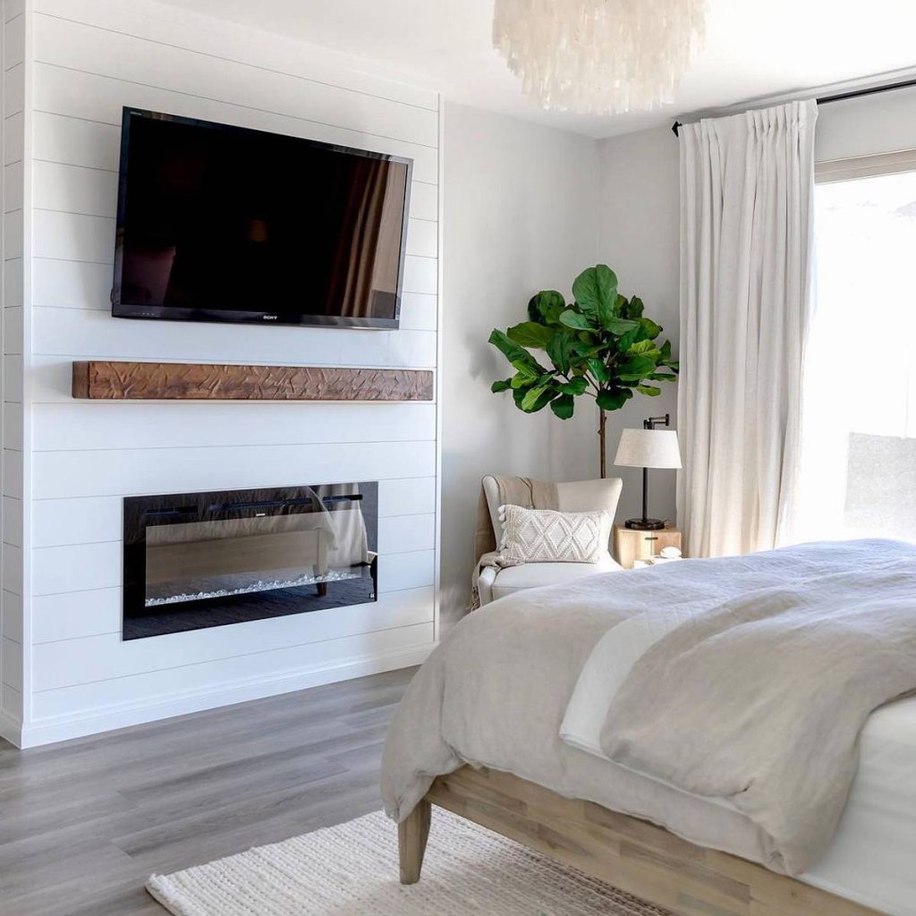 19 Bedrooms With Electric Fireplaces That Look Great | GoDownsize