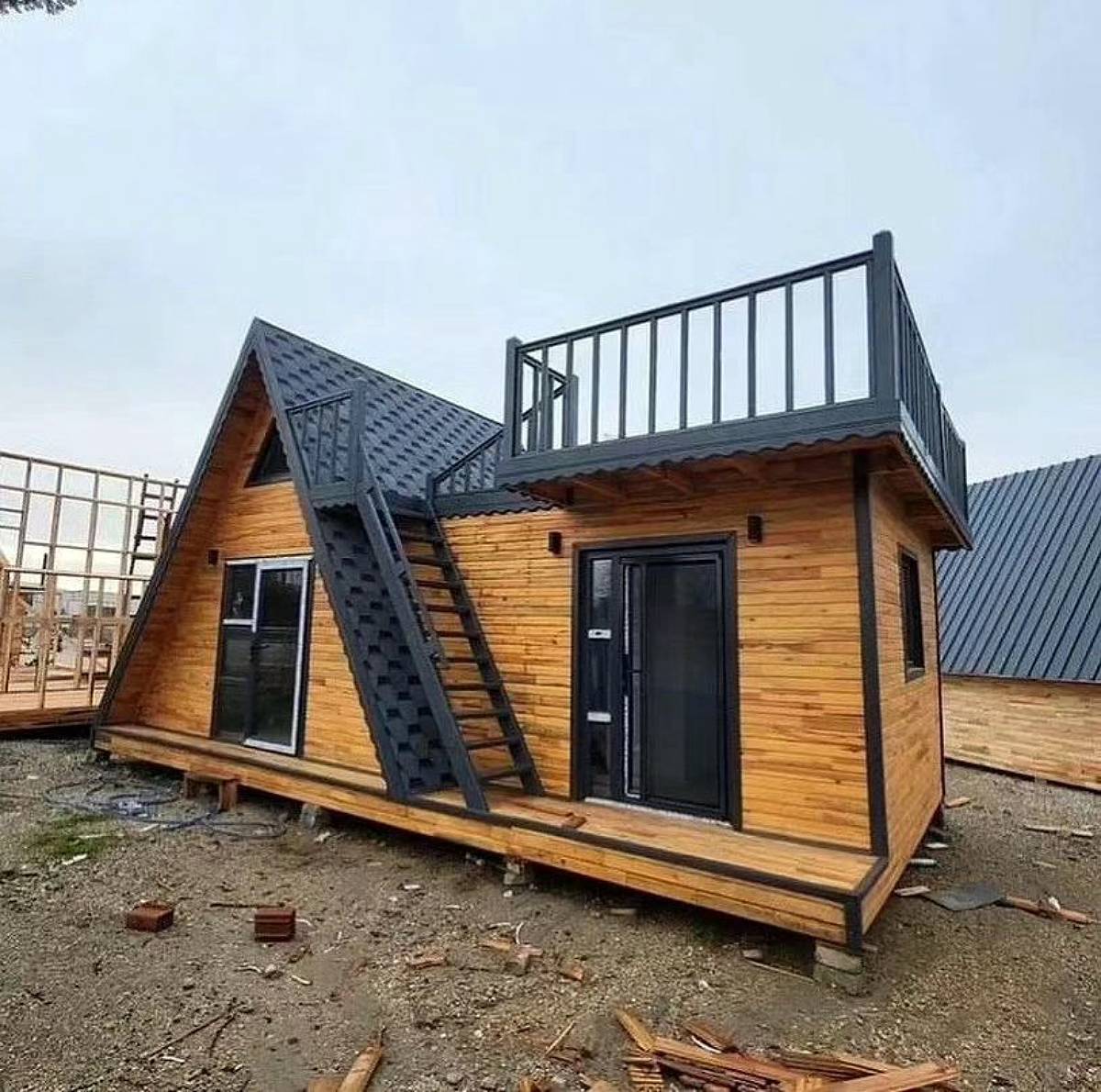 Tiny House With Roof Deck